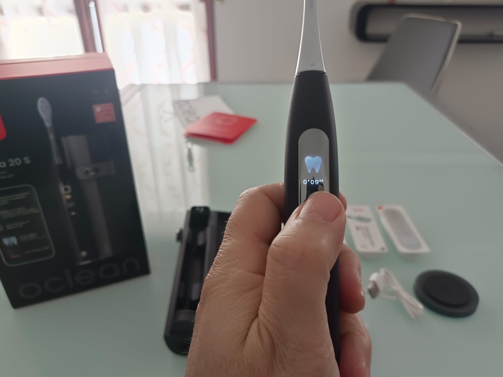 Recensione Oclean X Ultra 20 S: spazzolino con funzioni avanzate per una pulizia su misura